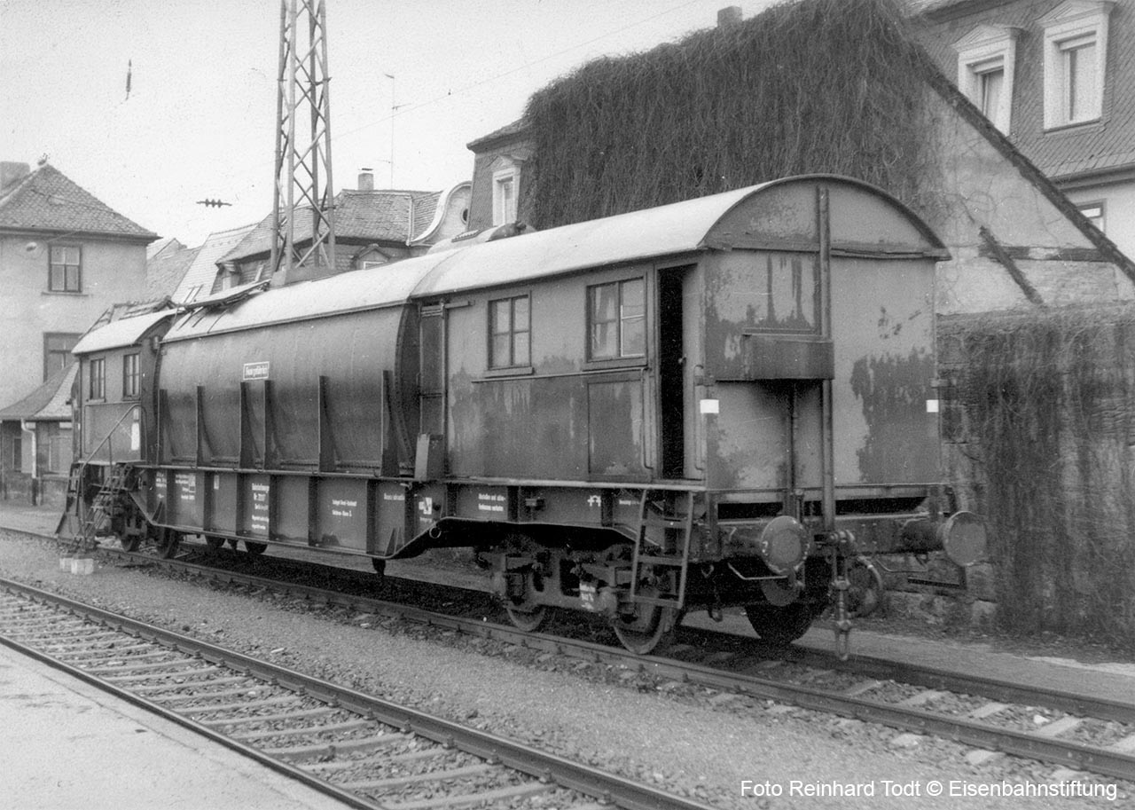 Bahnhofswagen 72027 Bf Erlangen