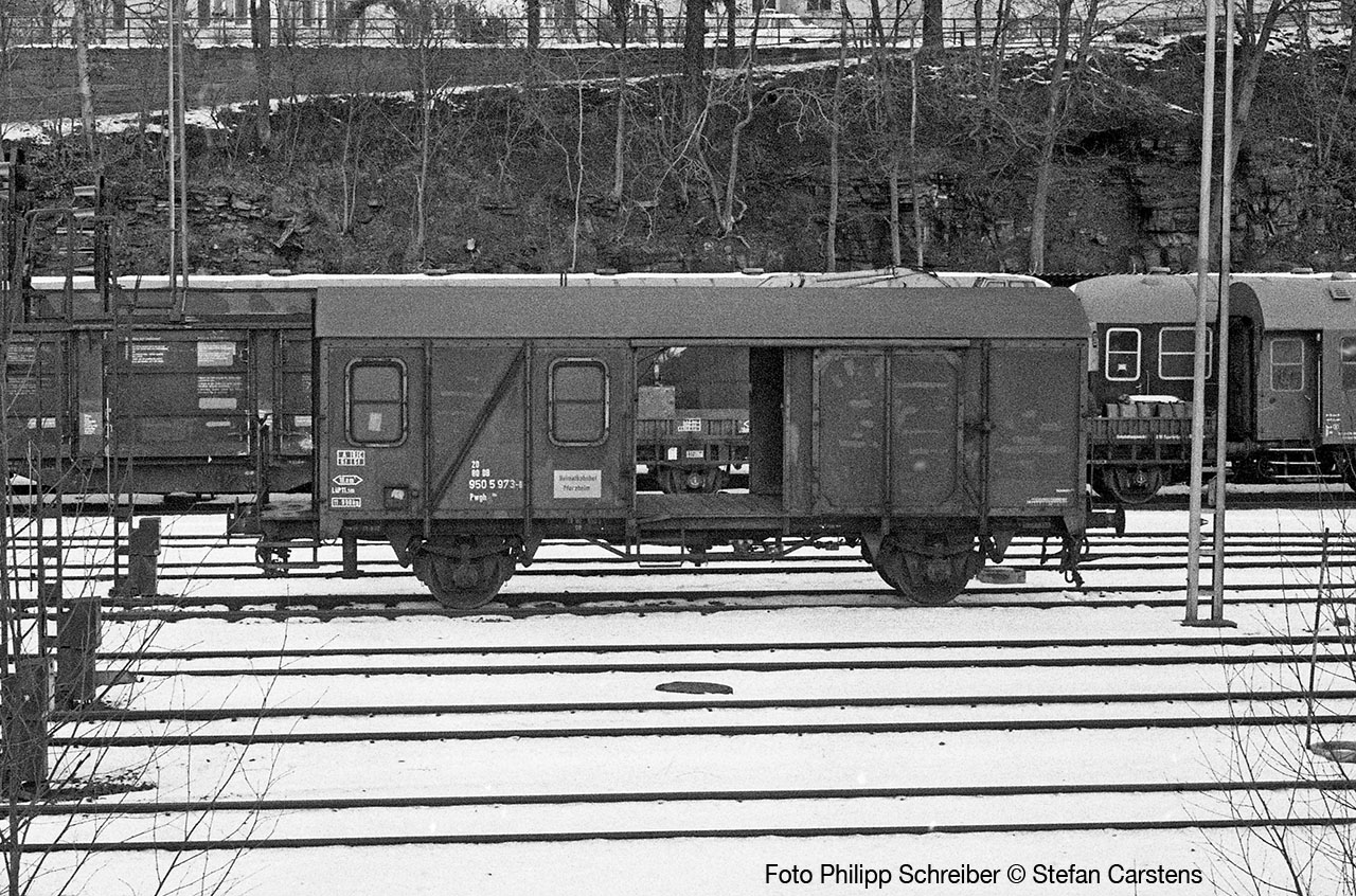 Das Bild des Pwgh 054 950 5 973, aufgenommen in den 70er-Jahren in Pforzheim, zeigt seinen den Ursprung: Damals war er noch in kälteren Regionen im Einsatz
