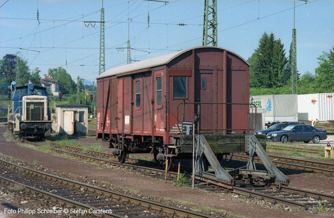 Der Pwghs 054 950 5 544, aufgenommen im Sommer 1996 oder 1997 in Traunstein