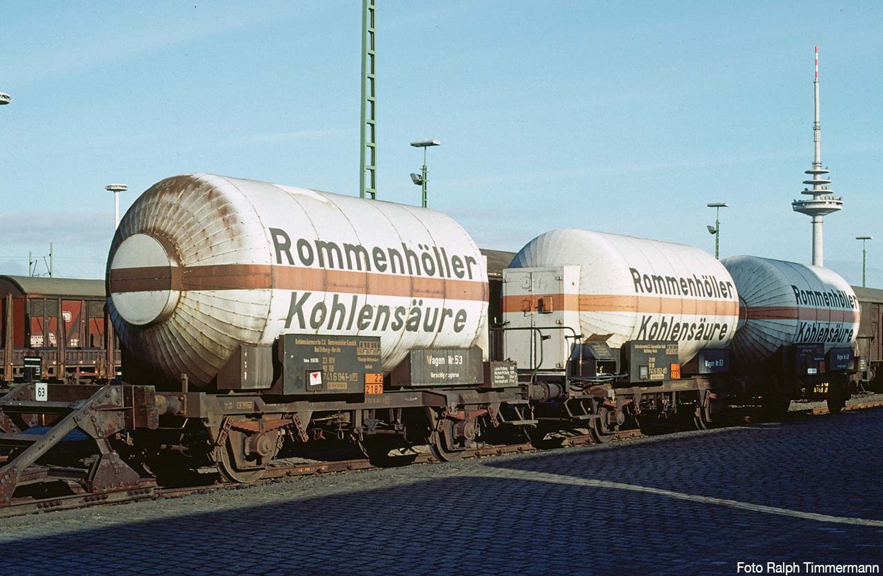 741 6 041, 741 6 052 und 741 6 037 Rommenhöller für CO2 – Bremen Hgbf, April 1988