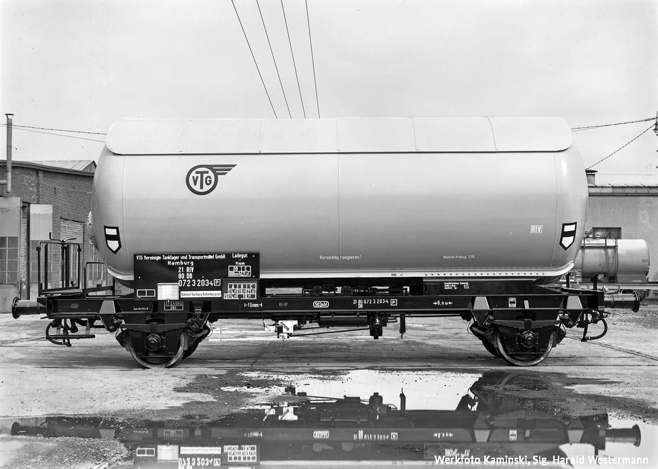 Am 14.4.70 lieferte Kaminski den 50-m³-Propanwagen 072 3 203 [P] an die VTG, 1980 wurde er zum 741 5 093 [P]. Die sechs Wagen dieser Lieferserie hatten 6,00 m Achsstand