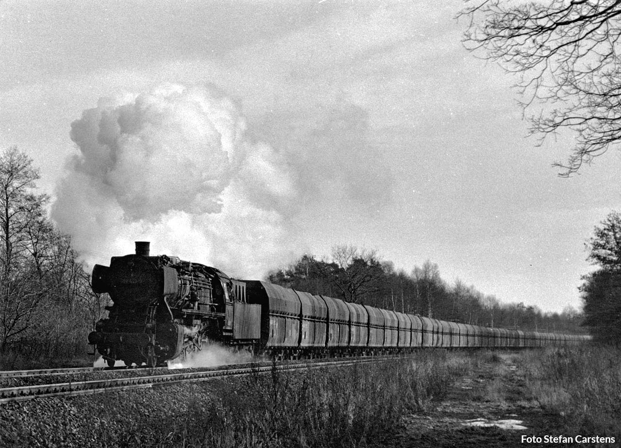 mit dem Gdg 69562 Peine–Lehrte zwischen Vöhrum und Hämelerwald.