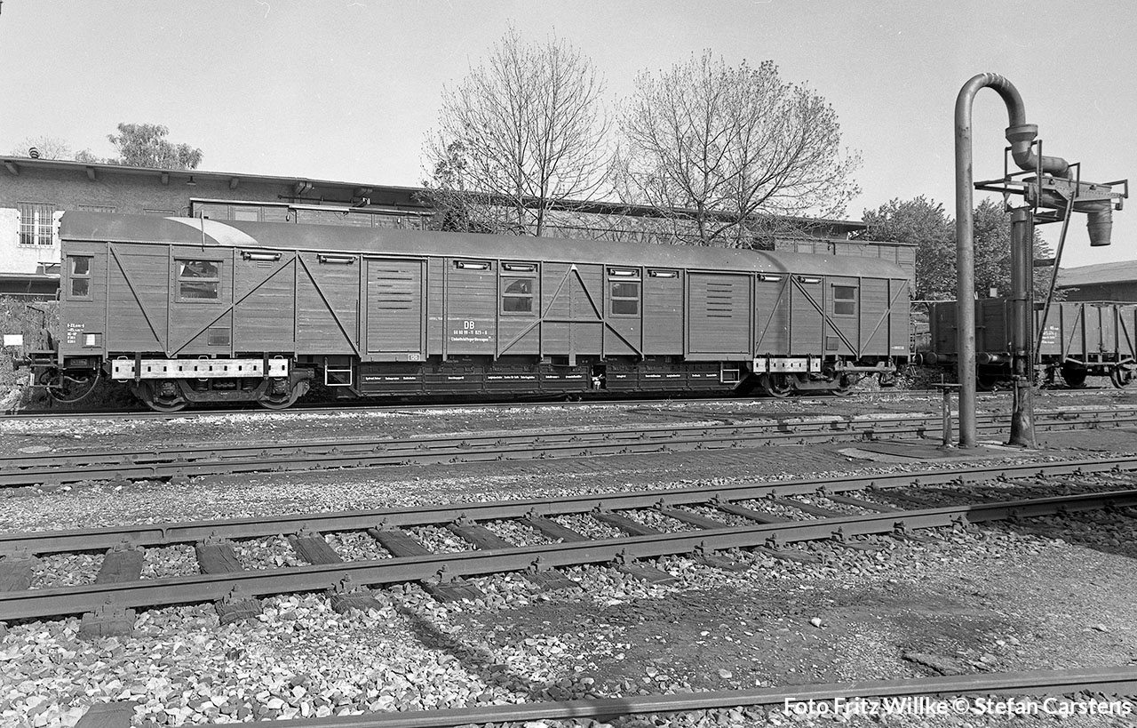 Einheitshilfsgerätewagen 388 99-11 025 Gbf Kempten Mai 1974
